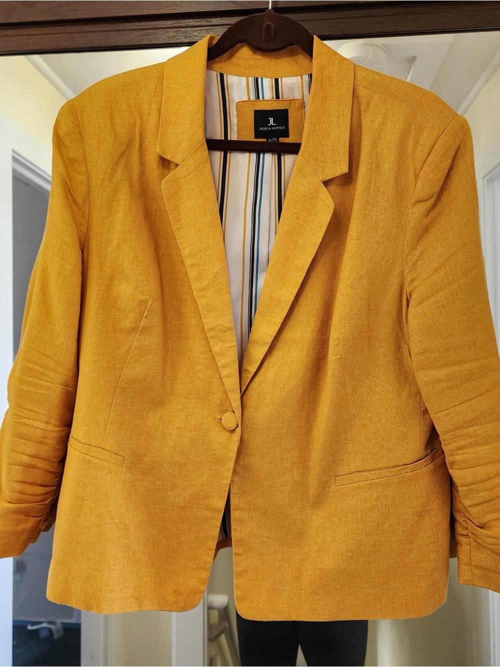Jules & Leopold Mustard Single-Button Blazer